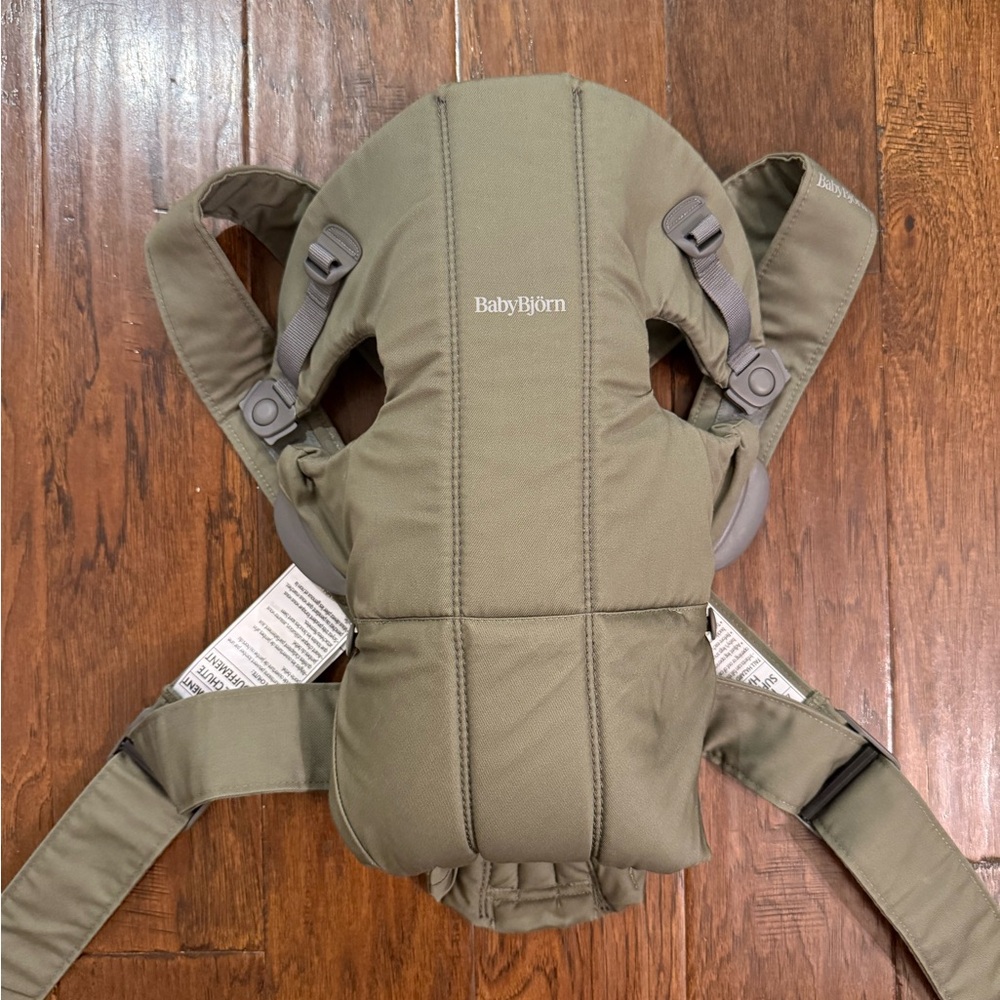 Green BabyBjorn Carrier Mini
